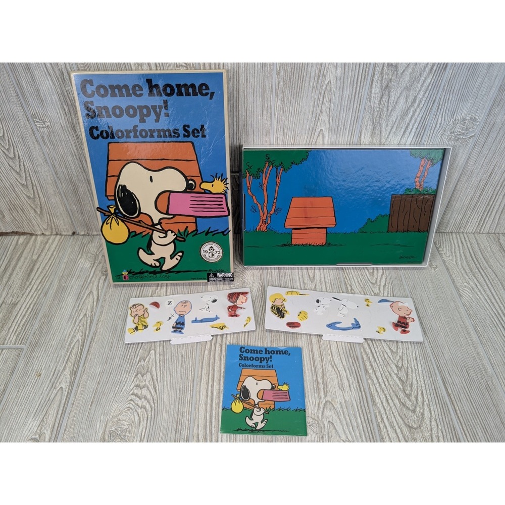 Snoopy Colorforms Set Peanuts Come Home Woodstock‎ Runaway Ages 3+ Toy 2016